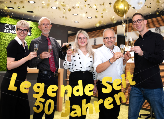 50 Jahre Optik Schönauer – Team feiert